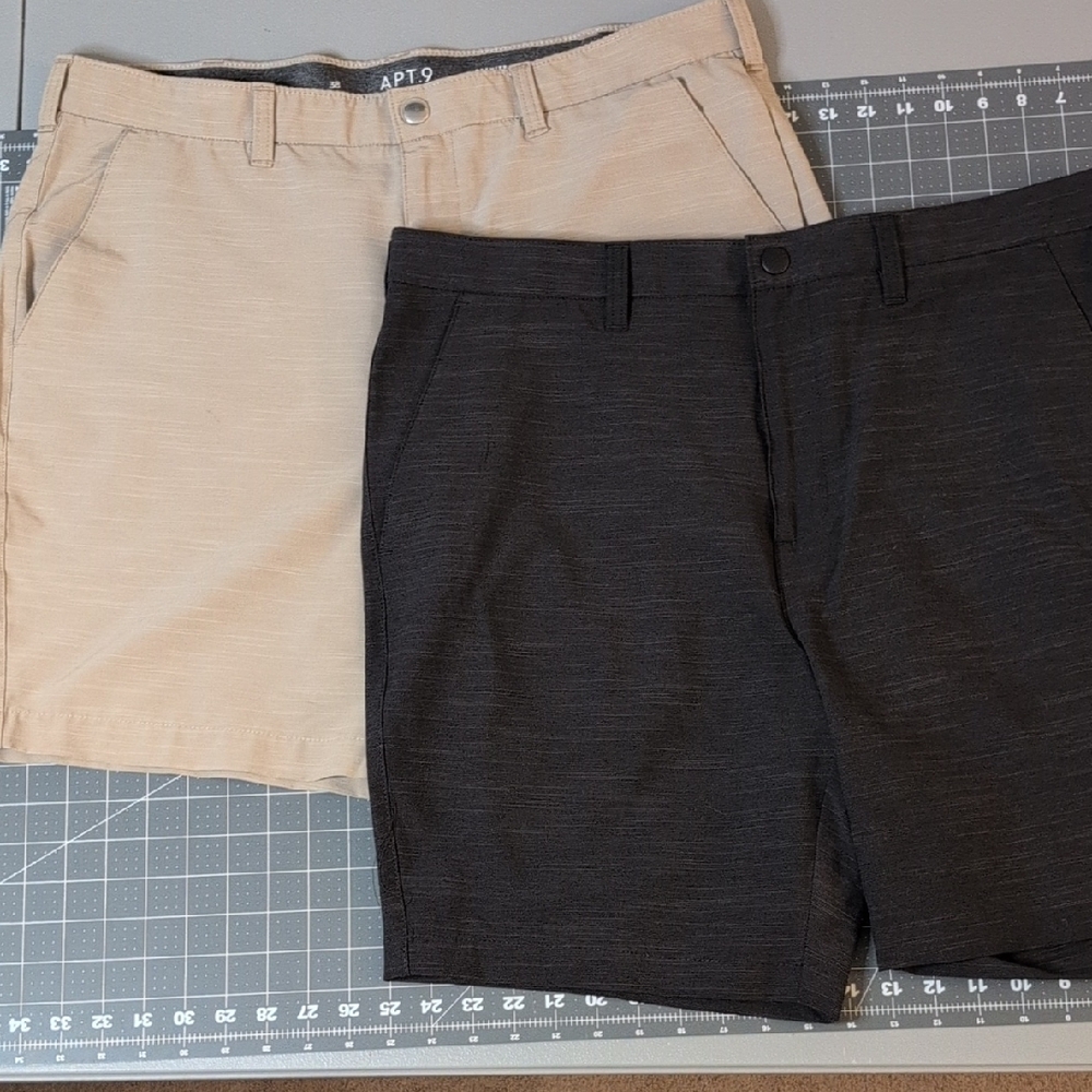 Apt. 9 Flat Front Shorts Black and Tan